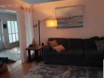 ari_lovexo's chat room