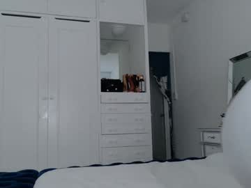 theislandgirl's chat room