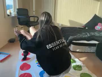 clairewalkerrr's chat room