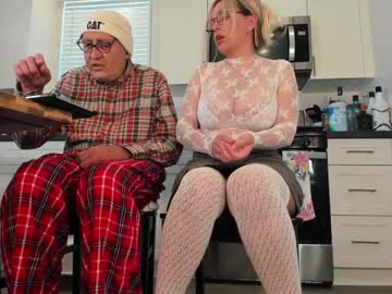 realtoxxxmaria's chat room