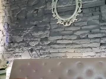 vixvixenn's chat room