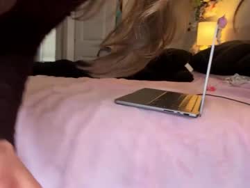 susannahxx's chat room