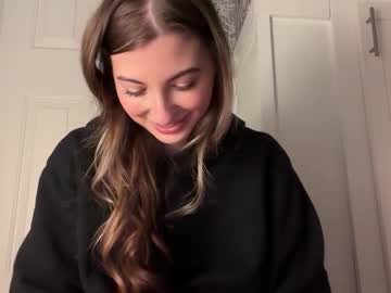 fantasyella's chat room