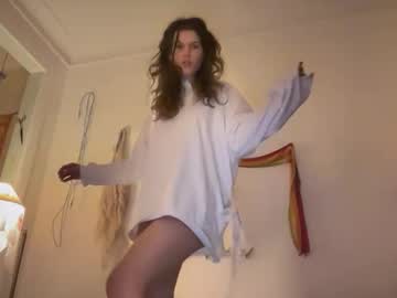 sky_lounge's chat room