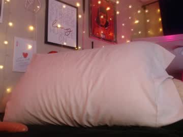 milf_lacey's chat room