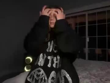 miamoorexo's chat room