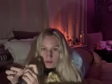 violetfaee's chat room