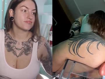 honeymoann's chat room