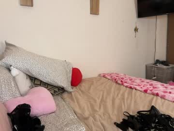 cami_calderon's chat room