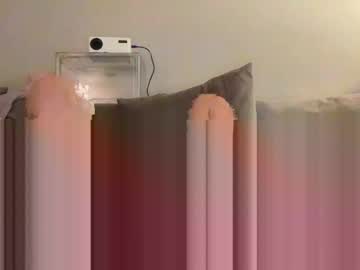 laylakitten4's chat room