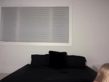 kenziesmithh's chat room