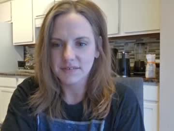 tinywithtiddies's chat room