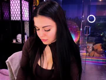 alma_pearl's chat room