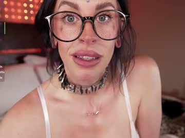 saintjade's chat room