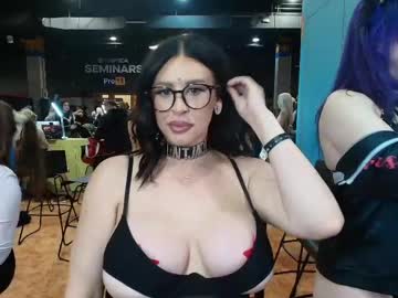 saintjade's chat room