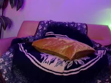 kissmerosy's chat room