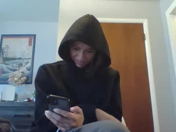 kaylaelizabeth97's chat room