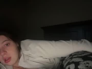 mia_camlover's chat room