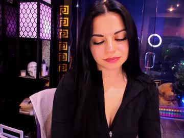 alma_pearl's chat room