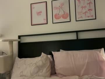 mollyxxxmoon's chat room