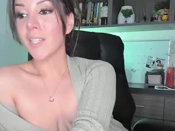 monilee69's chat room