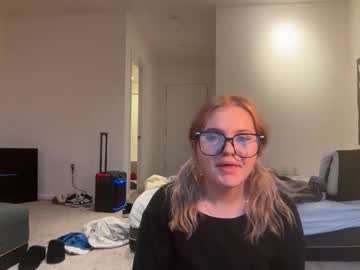 lilybrown07's chat room