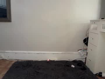 sophiasecretsx's chat room