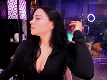 alma_pearl's chat room