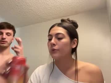 laylakitten4's chat room