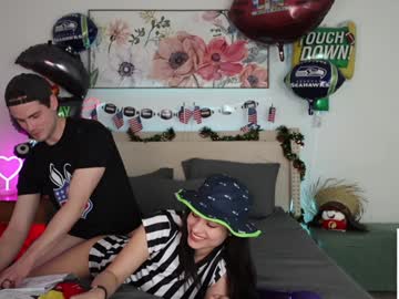 ari_lovexo's chat room