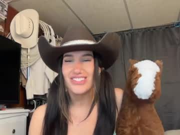 ella2sweet's chat room