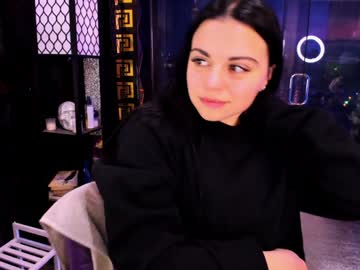 alma_pearl's chat room