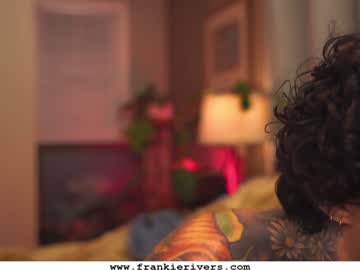 _frankie_rivers's chat room