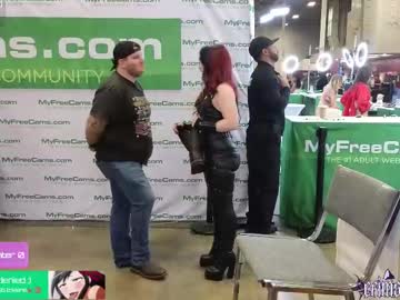 crimsonkitten's chat room