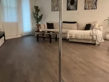 luvaimee's chat room