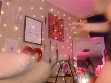 milf_lacey's chat room