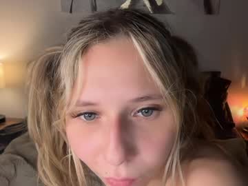 anyaa777's chat room