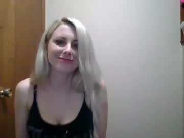shygirlyxo's chat room
