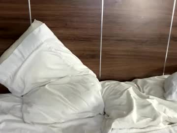 deepthroatqueen33's chat room