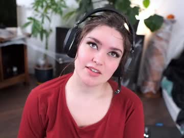 serareads's chat room
