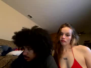 prettyandpinkkk's chat room