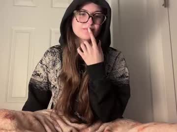 fantasyella's chat room