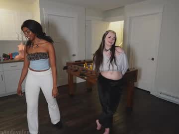 jada_valentine's chat room