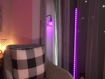 mysticxkitty's chat room