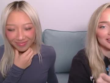 vivianwinters's chat room