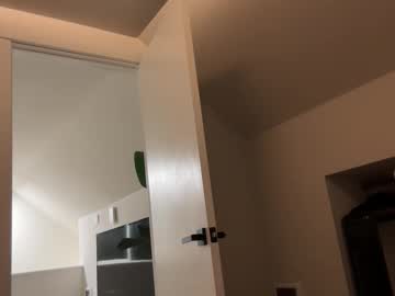 fayefinly's chat room