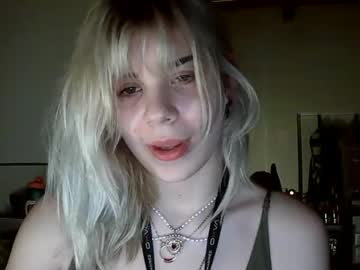 lolalixx6969's chat room