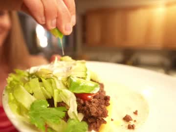 phoenix_taylor's chat room