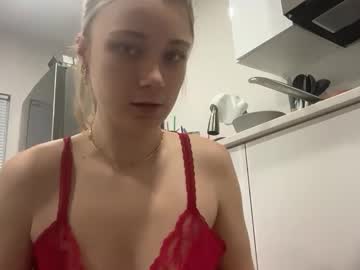 lanademira's chat room