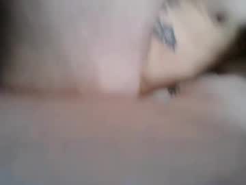 juneswallows's chat room